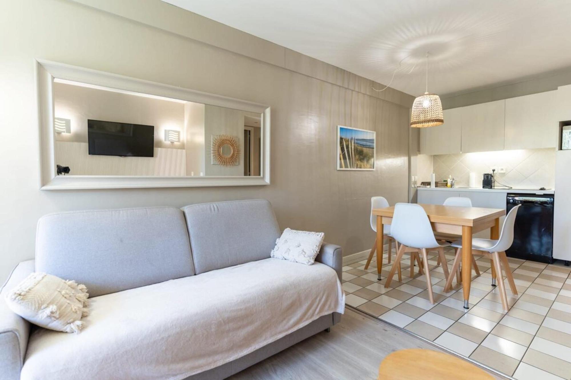 Beautiful Flat With Swimming Pool Tennis Court And Free Parking 117 Le Touquet Esterno foto